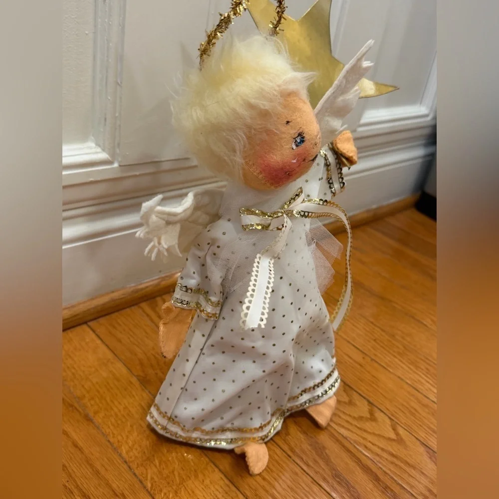 Annalee Christmas angel tree topper star white gold 1983
